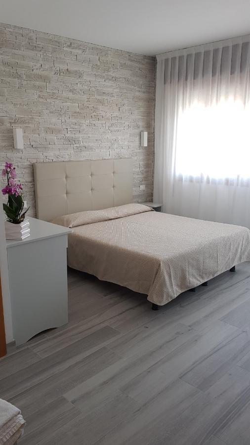 Albergo Paris Sottomarina Bagian luar foto