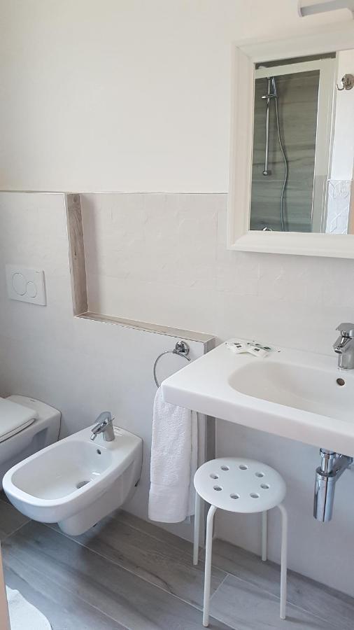 Albergo Paris Sottomarina Bagian luar foto