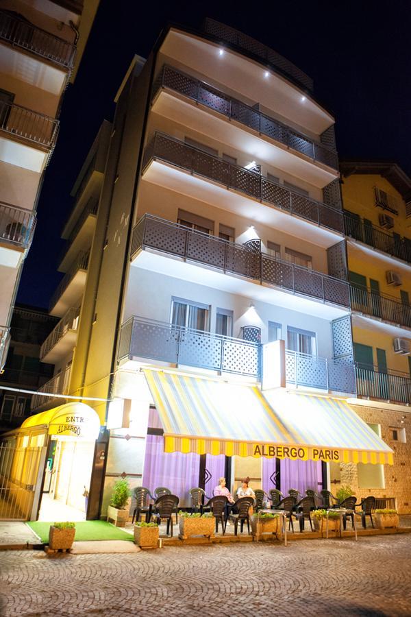 Albergo Paris Sottomarina Bagian luar foto