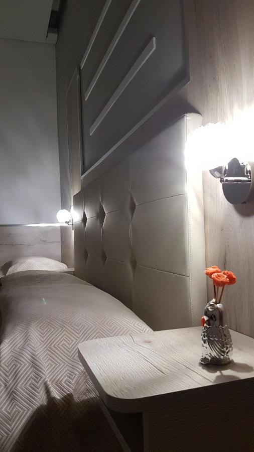 Albergo Paris Sottomarina Bagian luar foto