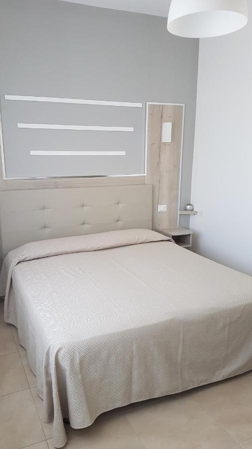 Albergo Paris Sottomarina Bagian luar foto